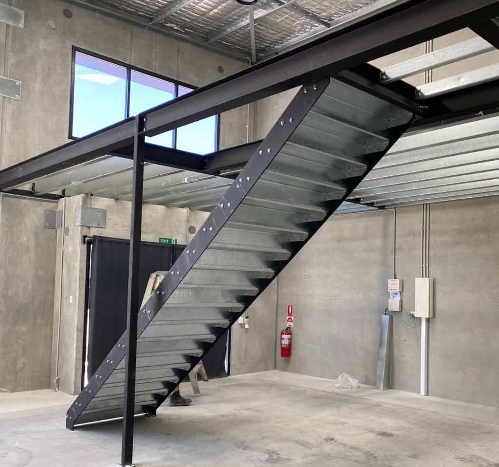 Mezzanine floor